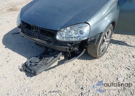 2006 Volkswagen Jetta 2.5 from USA, damaged, VIN 3VWSF71K06M798437